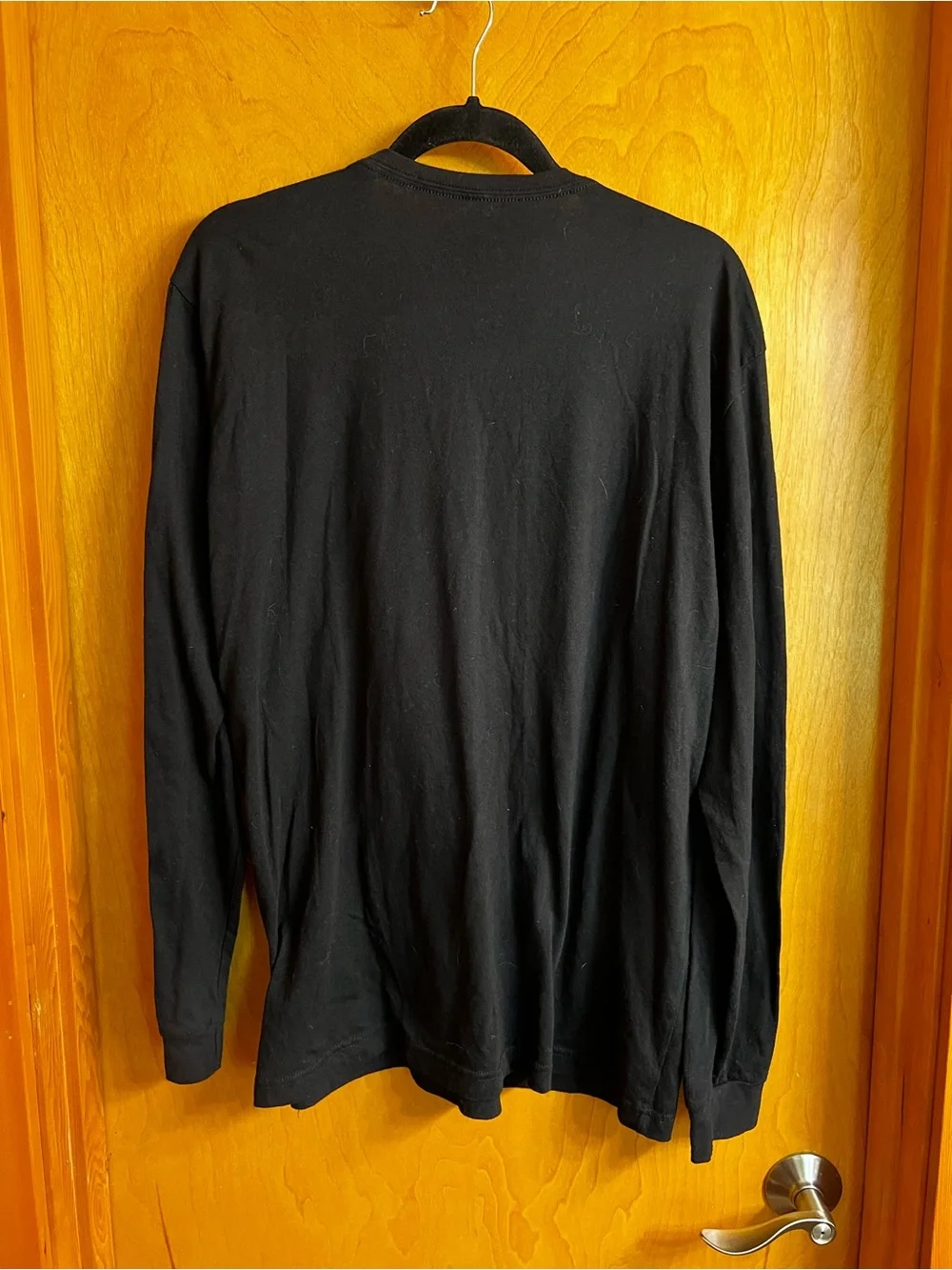 Black Long-Sleeve Graphic Tee with Red Praying-Hands Motif